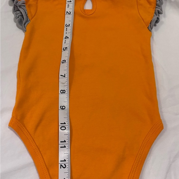 Used Gen2 Tennessee Volunteers Orange Baby Onesie 0-3 months - Picture 5 of 7